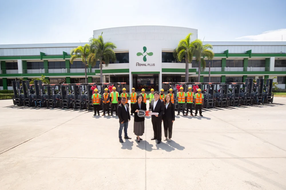PLUS Elevates Green Logistics with EV Forklifts, Reducing Carbon Emissions Across the Supply Chain
